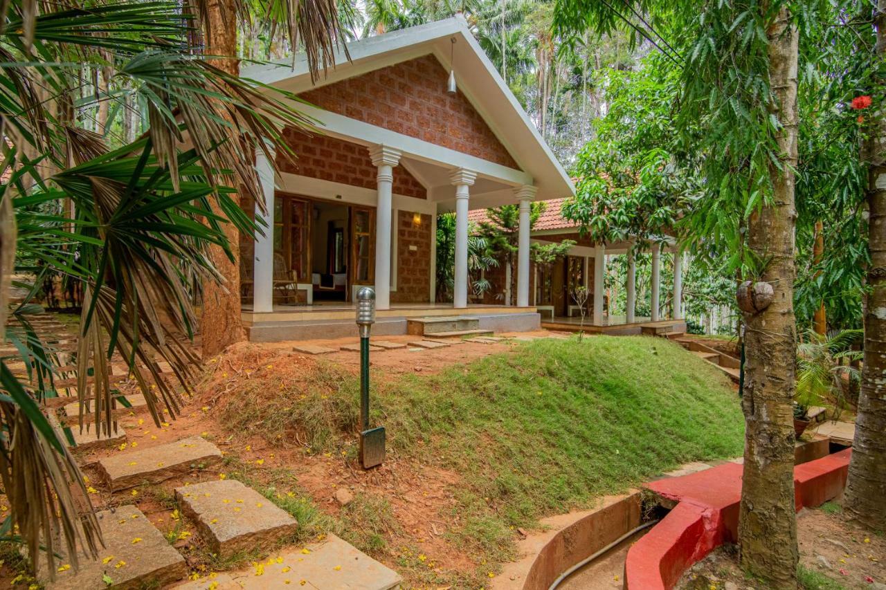 Orchid Trails Resort Sultans Battery Exteriör bild